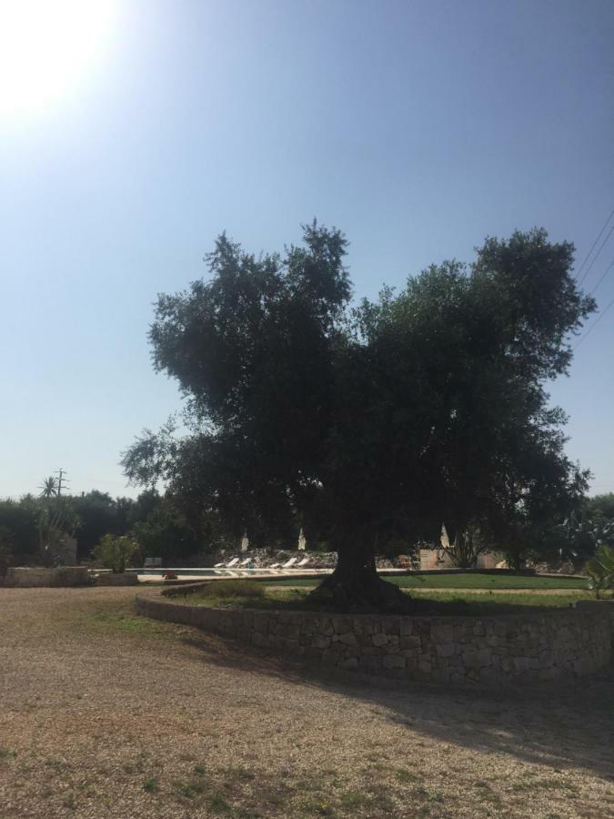 I Love Trullo - Country Boutique Apartments - Villa Laura Остуні Екстер'єр фото